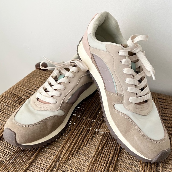 Steve Madden Shoes - Steve Madden Shoes Women’s 8.5 Kinkade Pastel Sneakers Pink and Brown